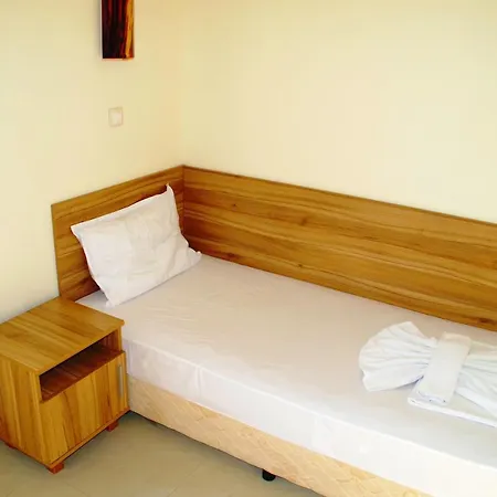 Azura Garden * Chernomorets