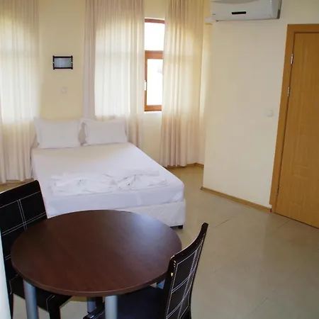 Azura Garden Chernomorets