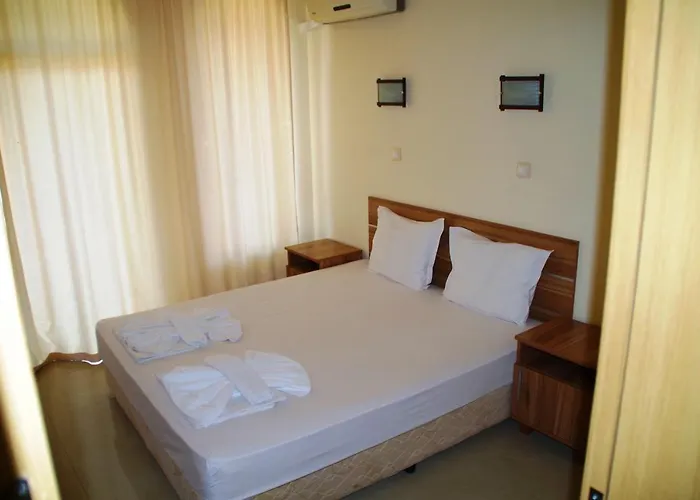 Azura Garden Hotel Chernomorets