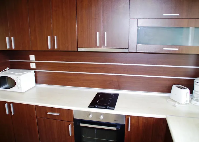 Azura Garden Chernomorets