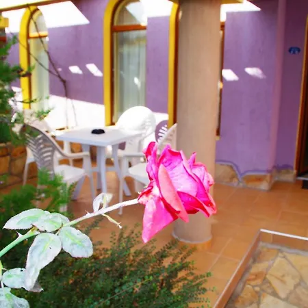 Azura Garden *