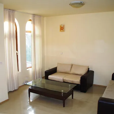 Apartmanhotel Azura Garden *